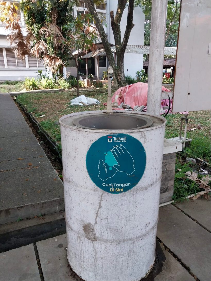 Fasilitas Cuci Tangan di Area Kampus Telkom University