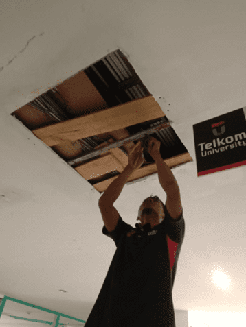 Operation and Maintenance - Perbaikan Plafon