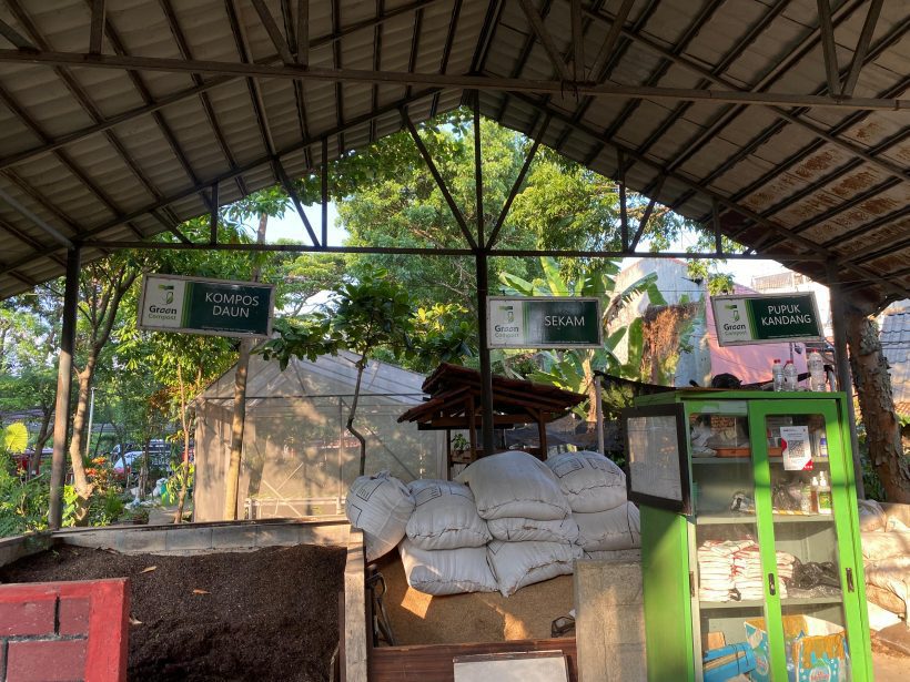 Organic Fertilizer as a Solution Towards a Green Campus